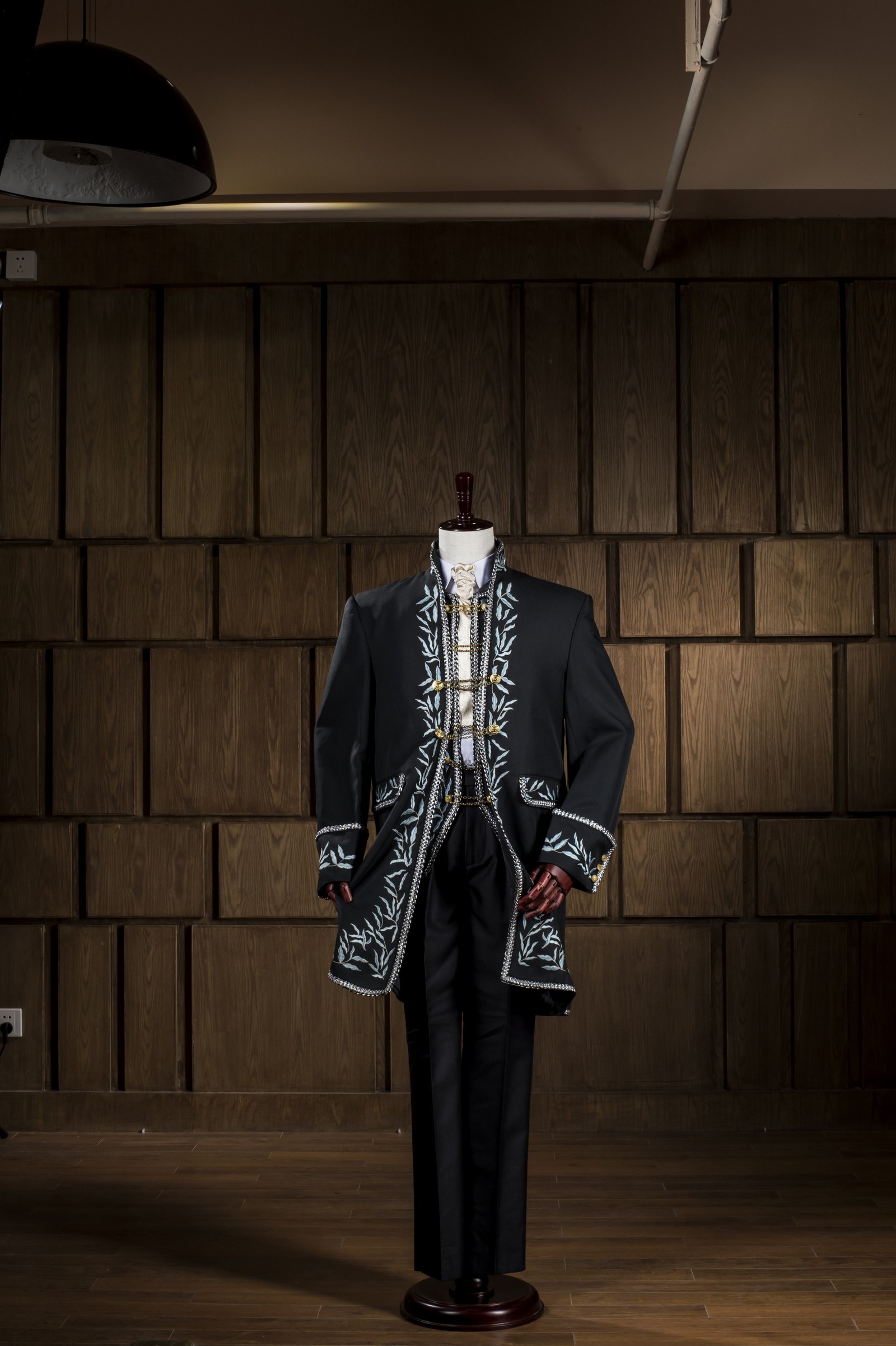 男士西服,西裝禮服,男士西裝,西服推薦,西服訂製,西服出租,西裝價格,西裝推薦